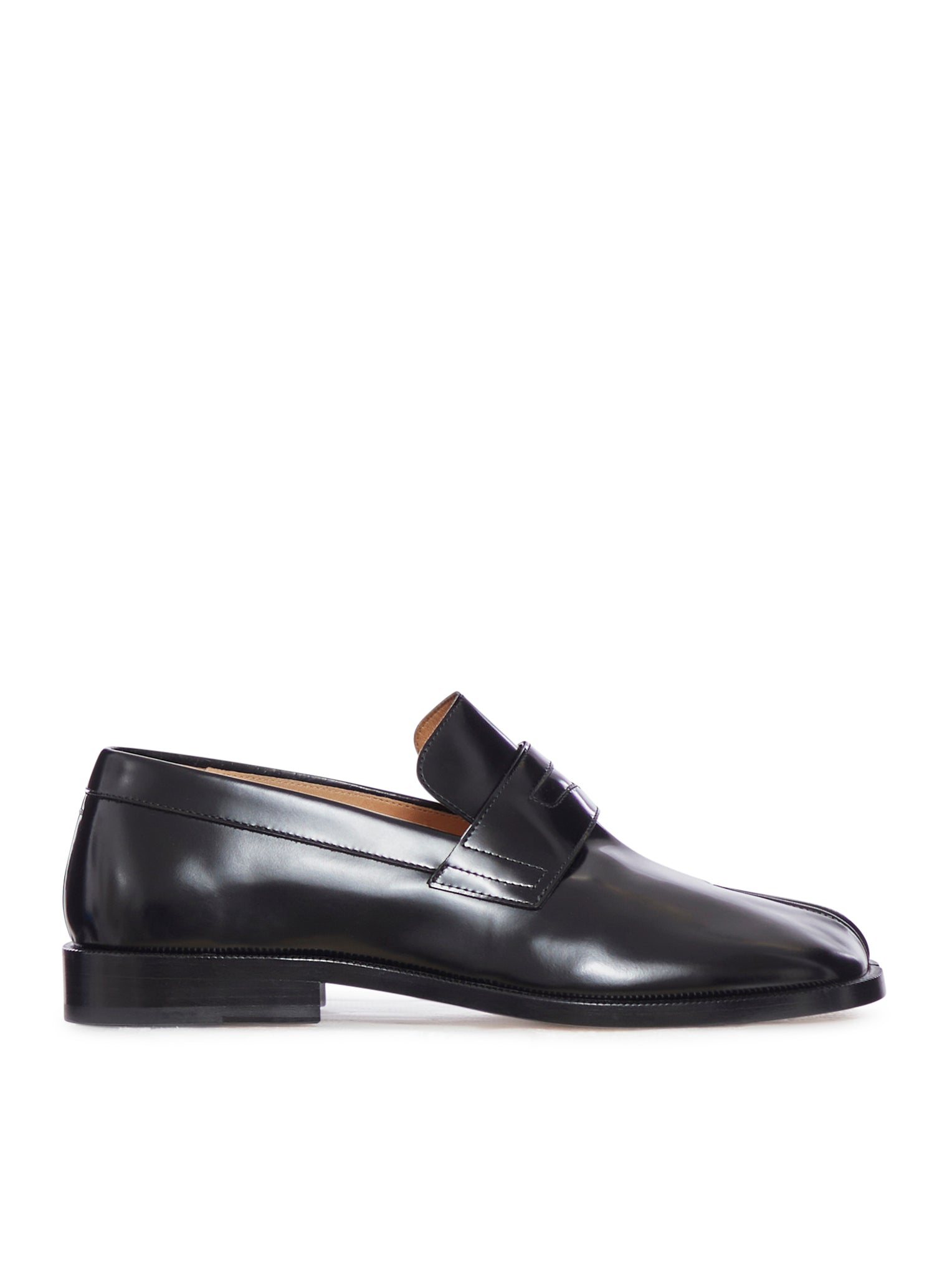 TABI SHINY LEATHER LOAFERS