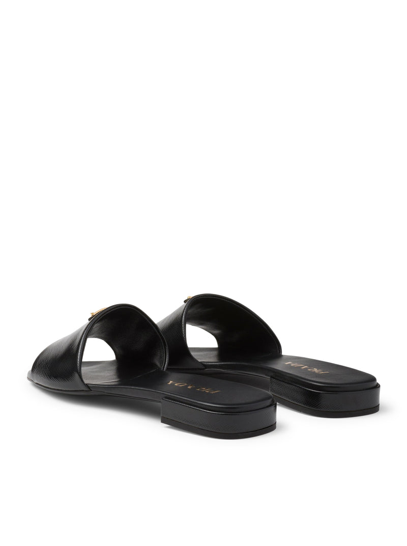 LOW SANDALS IN PATENT SAFFIANO