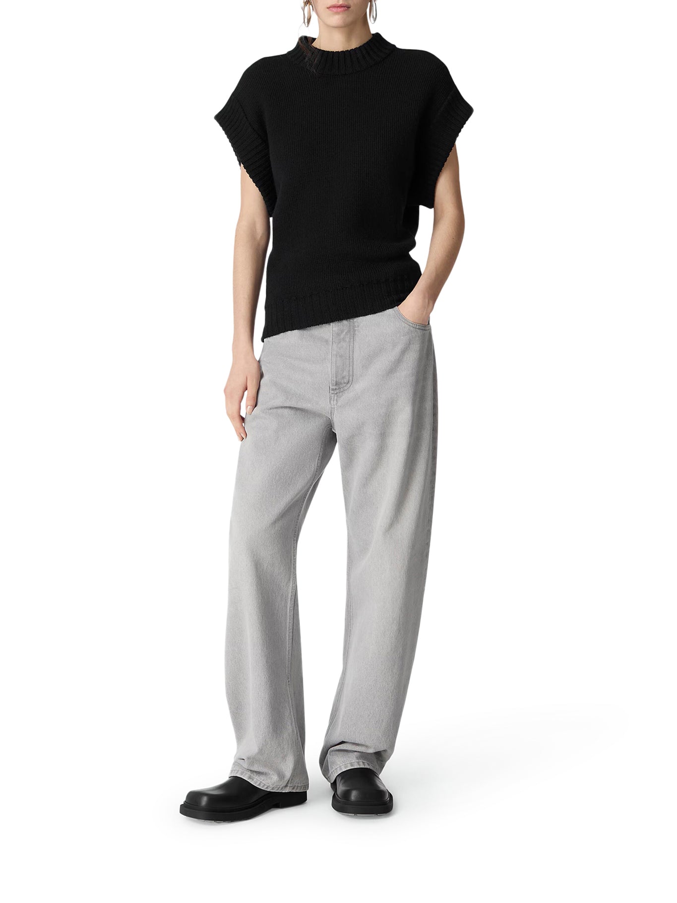 BEN LEATHER CHELSEA BOOTS