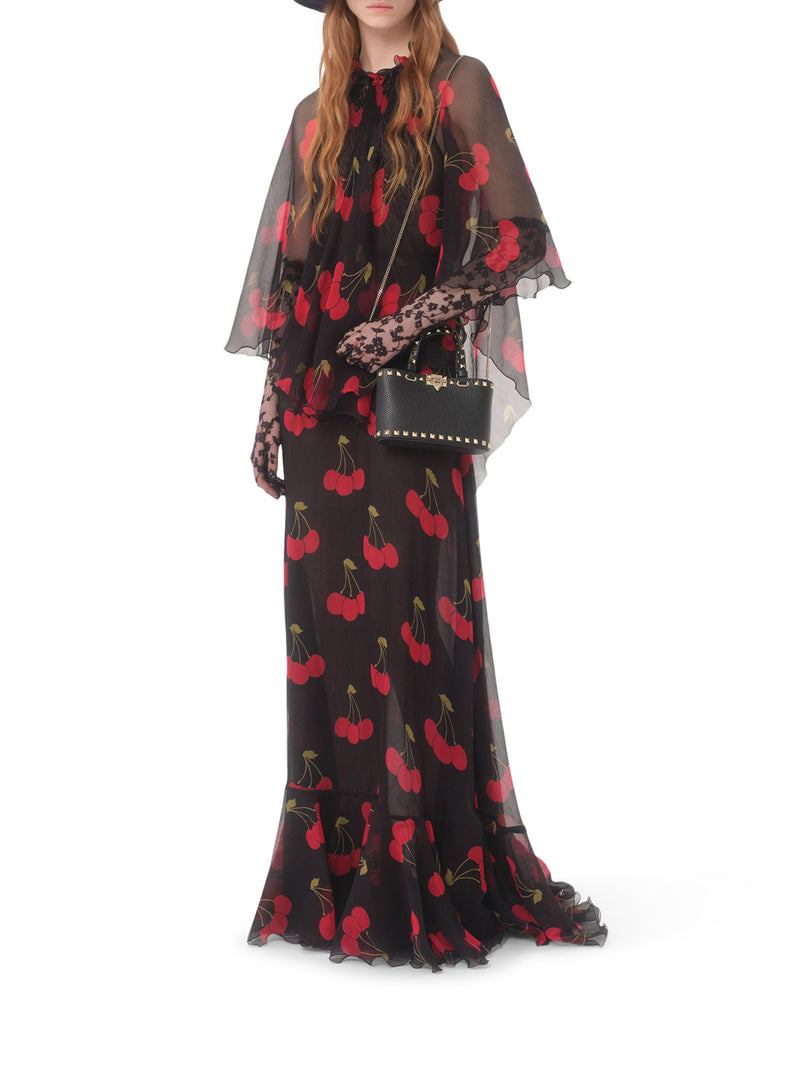 MINI ROCKSTUD SHOPPING BAG IN GRANATE CALFSKIN