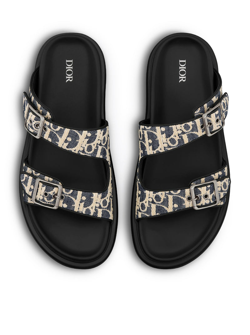 AQUA SANDAL