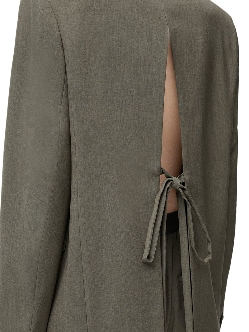 TAILORED WOOL BLAZER