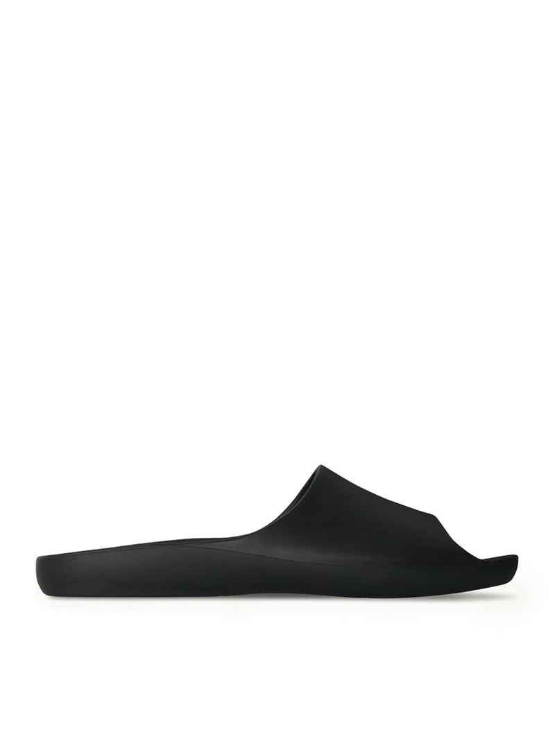 AMA RUBBER SLIP-ON