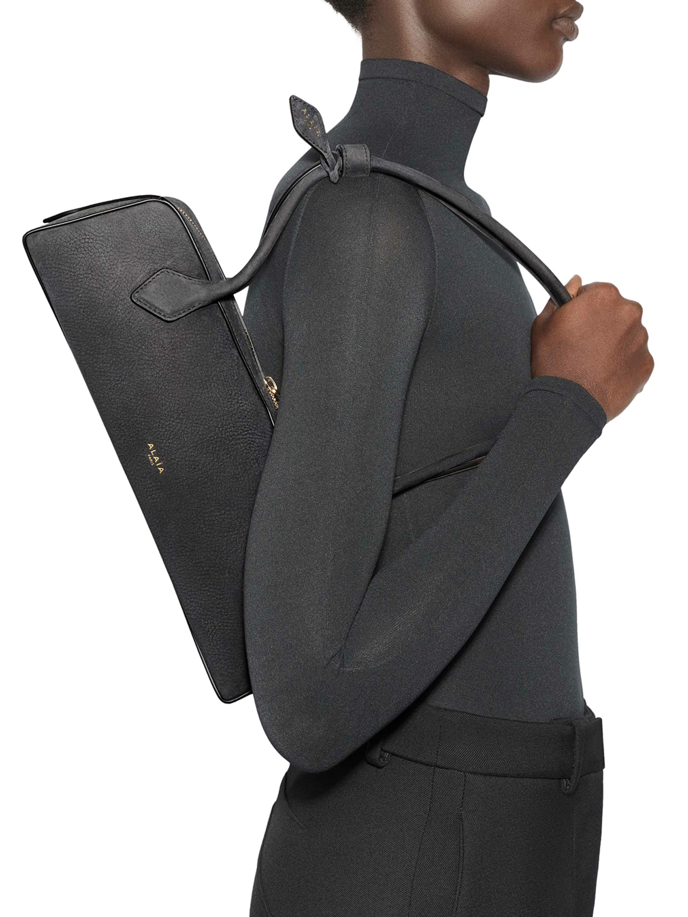 LE TECKEL MEDIUM BAG IN NUBUCK CALFSKIN