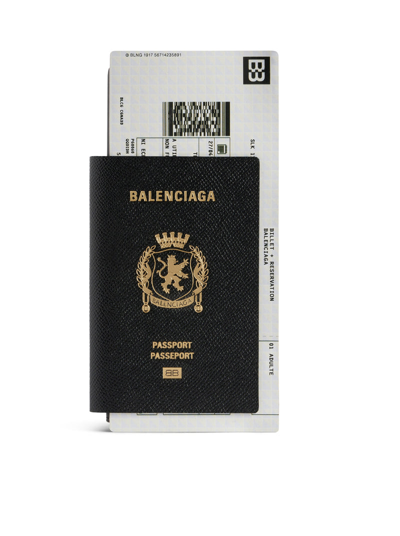1-CARD LONG PASSPORT WALLET IN BLACK