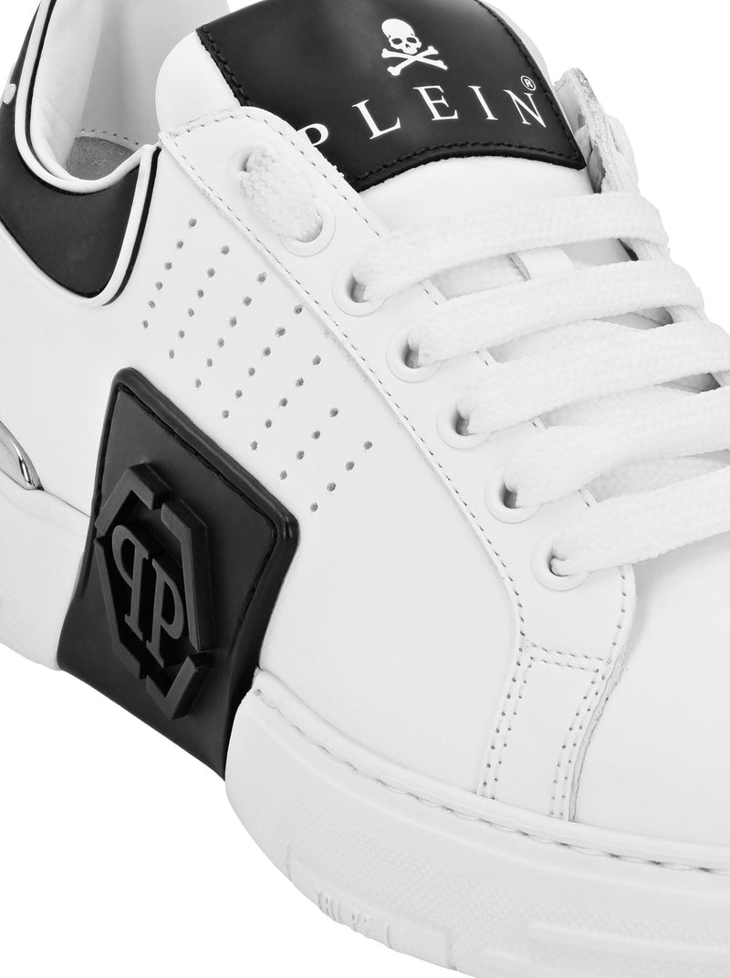 LOW LEATHER SNEAKERS