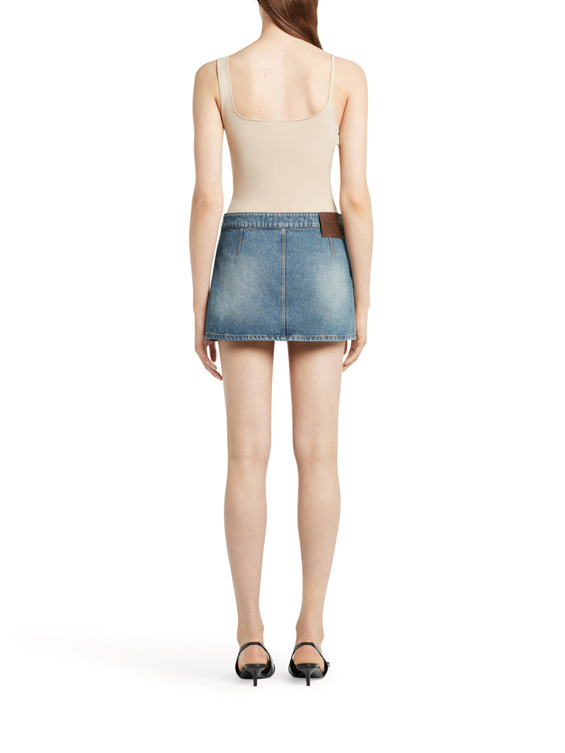 MINI-JUPE EN JEAN SIGNATURE