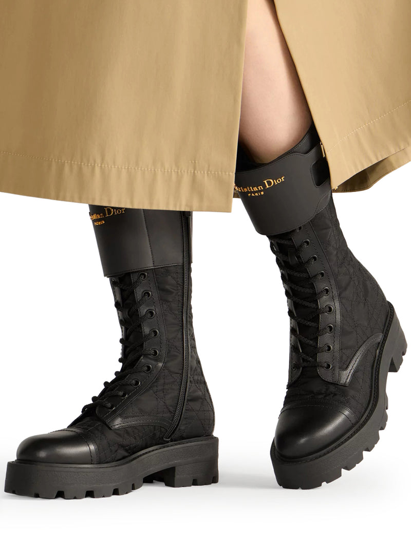 D-TRAP ANKLE BOOT WITH EMBROIDERED CANNAGE PATTERN