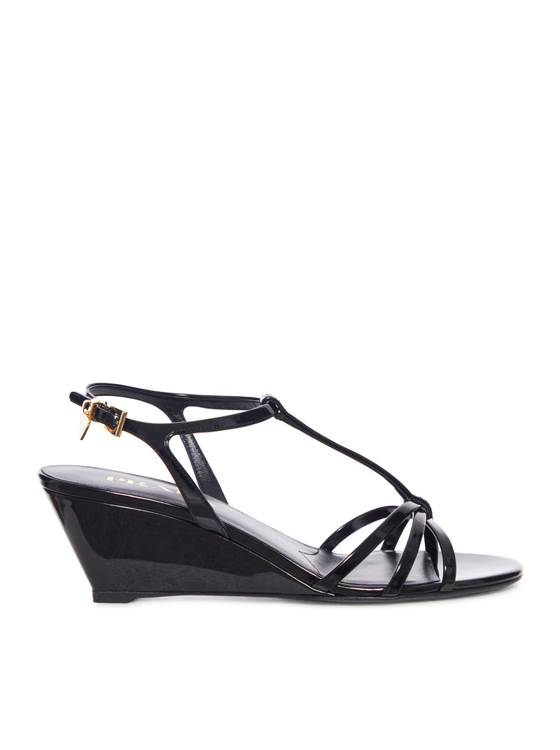 PATENT LEATHER WEDGE SANDALS