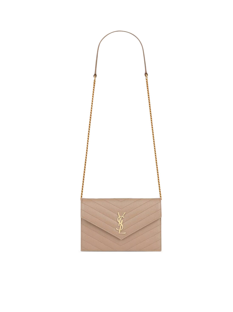 CLASSIC CASSANDRE CHAIN ENVELOPE CLUTCH IN GRAIN DE POUDRE LEATHER