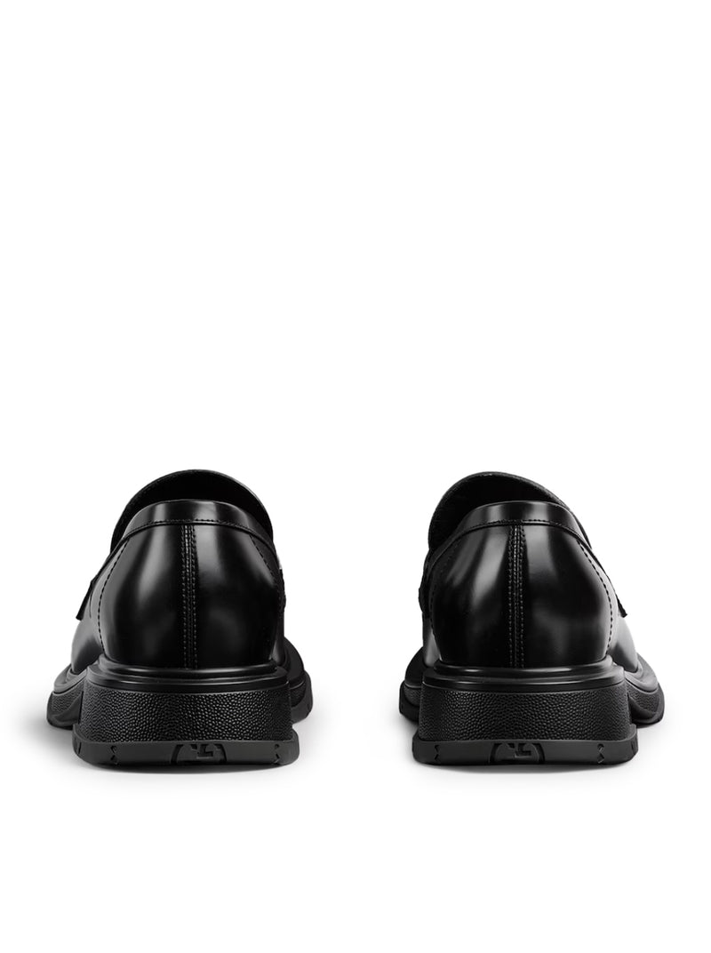 LOAFER WITH TONE-ON-TONE LOGO