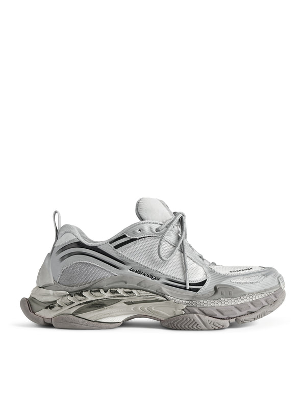 TRIPLE S SNEAKER IN GREY