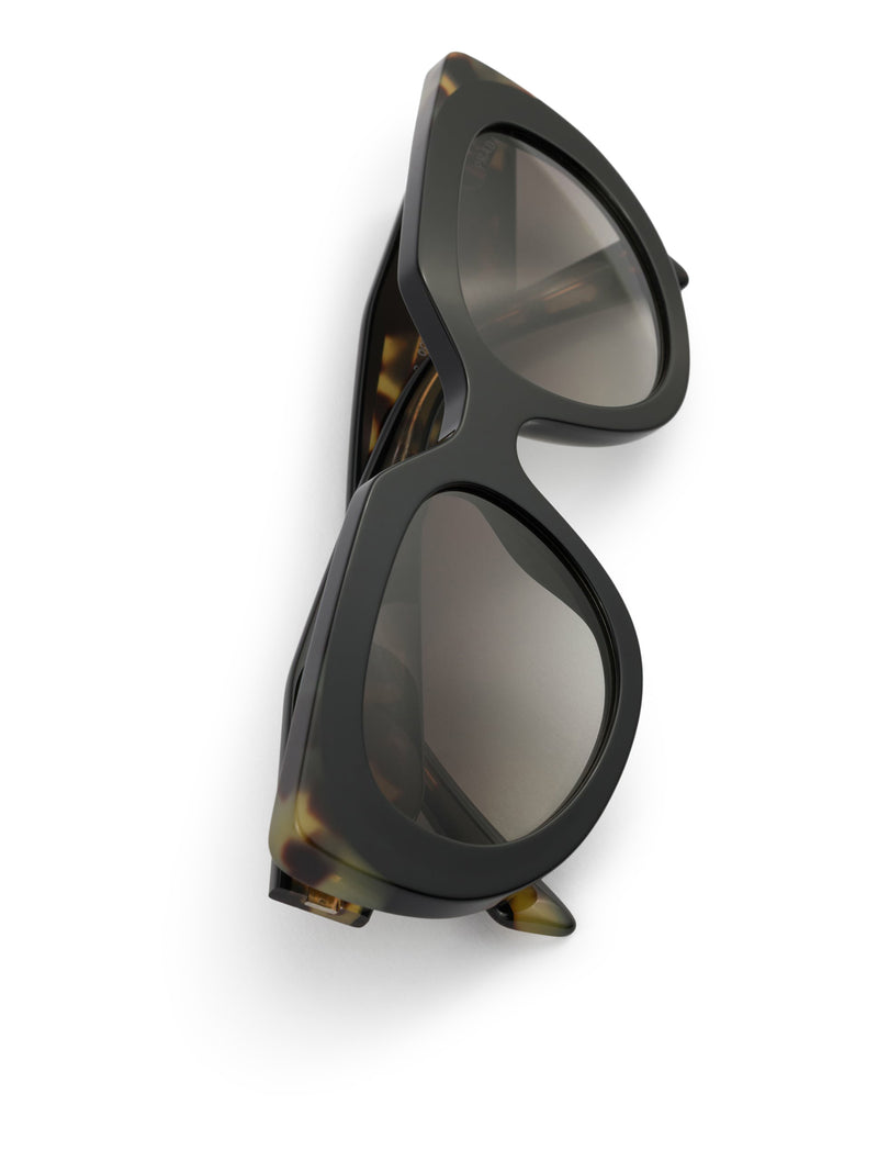 SUNGLASSES WITH LOGO