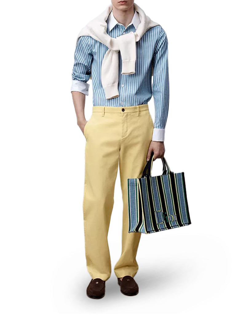 SHIRT WITH CONTRASTING DETAILS
