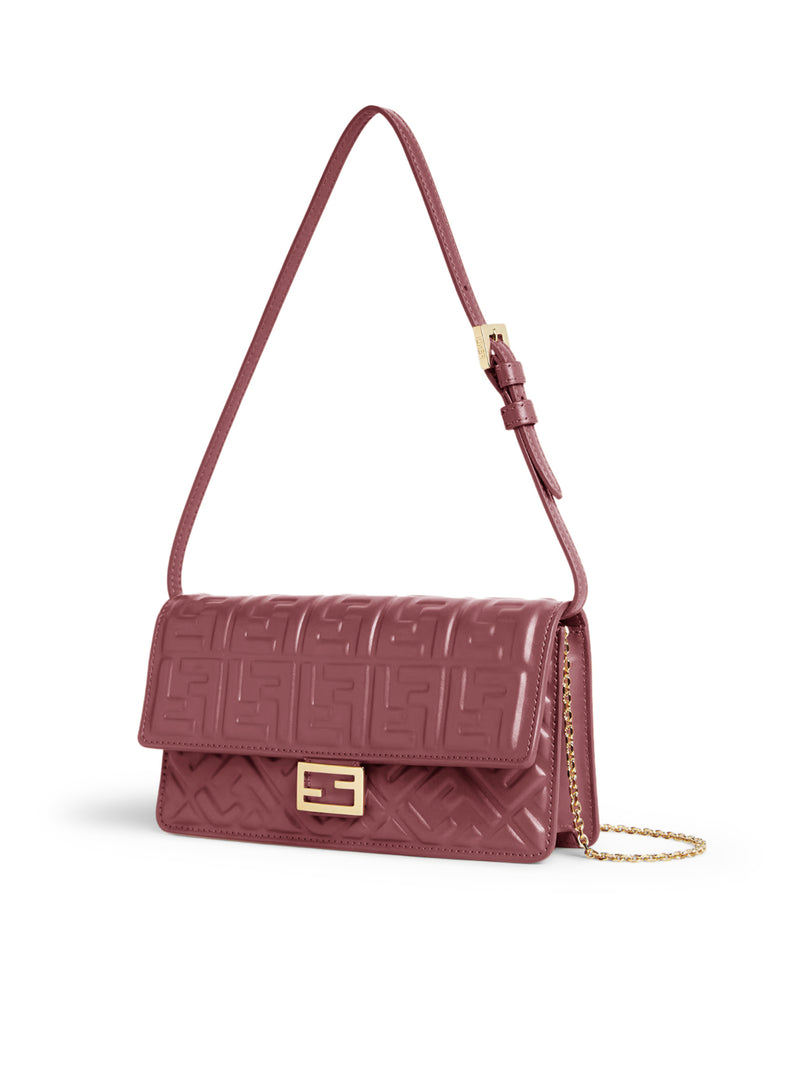 WALLET ON CHAIN BAGUETTE