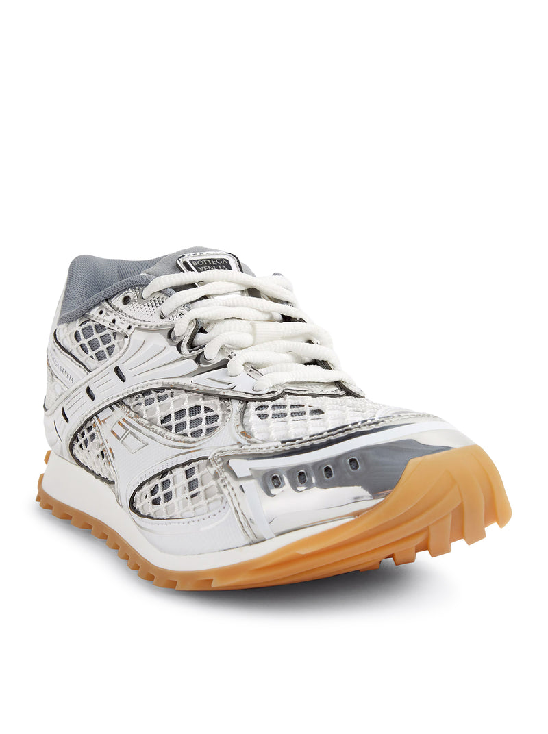 SNEAKER ORBIT