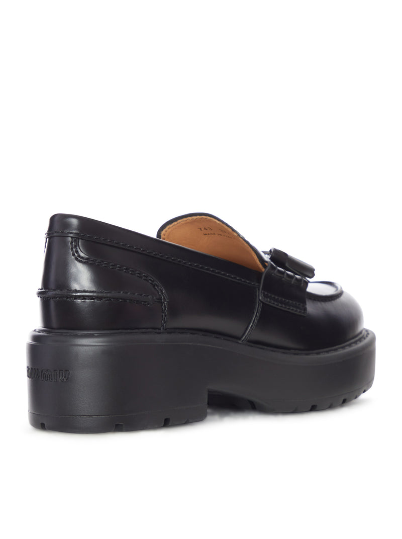 SMOOTH LEATHER LOAFERS WITH TASSELS