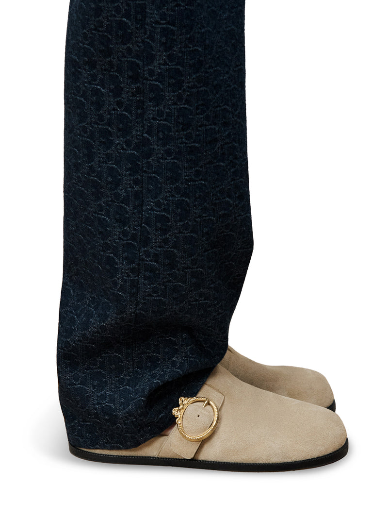 SABOT WITH MÉDAILLON BUCKLE IN SUEDE CALFSKIN