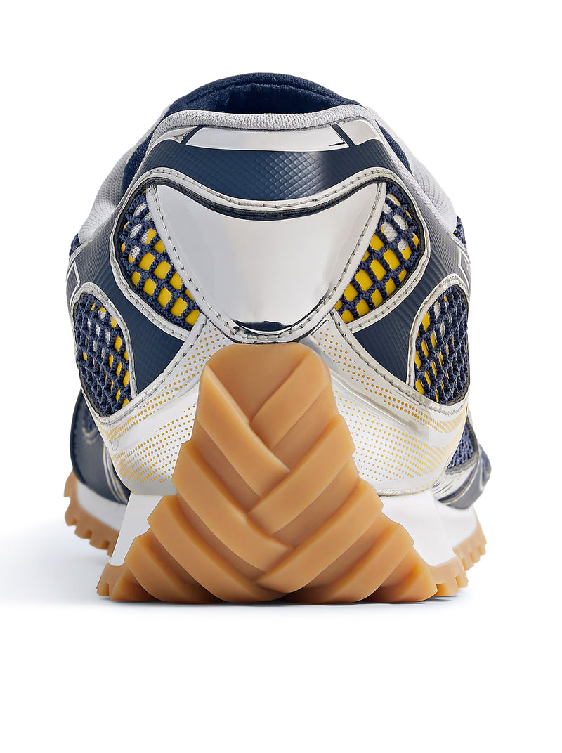 SNEAKER ORBIT