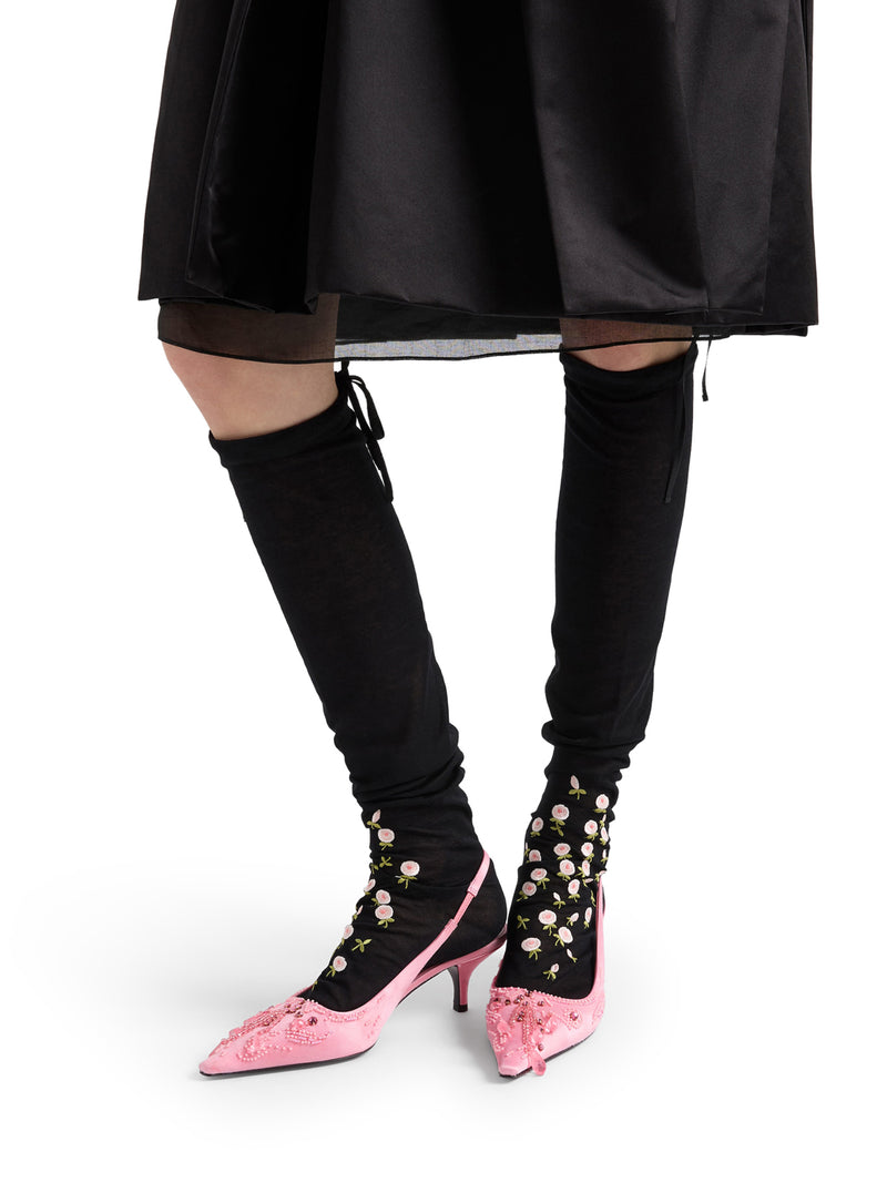 SATIN SLINGBACK PUMPS WITH EMBROIDERY