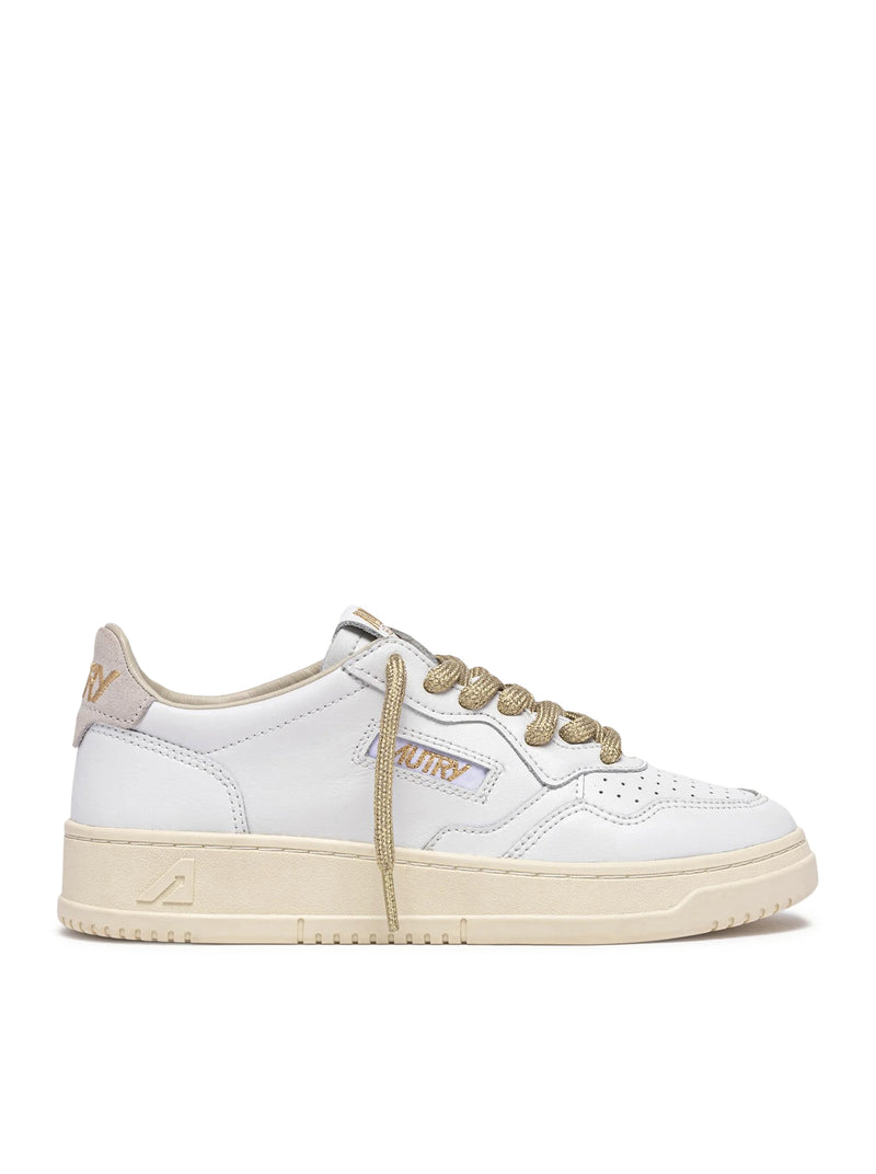 MEDALIST LOW LEATHER SNEAKERS