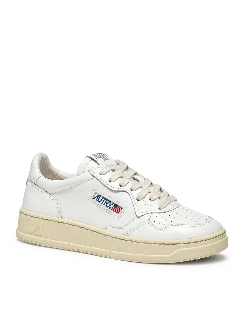 AUTRY MEDIALIST 01 IN WHITE LEATHER