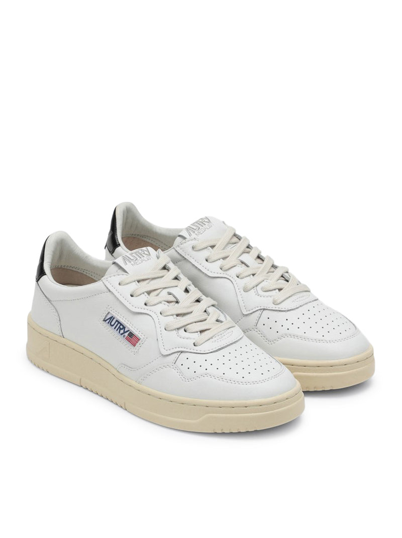 MEDALIST LOW SNEAKERS IN BLACK AND WHITE LEATHER