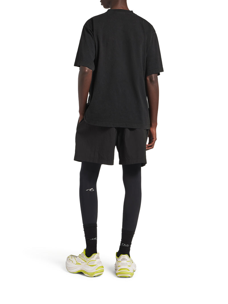 THE ADDRESS MEDIUM FIT T-SHIRT IN WASHED BLACK