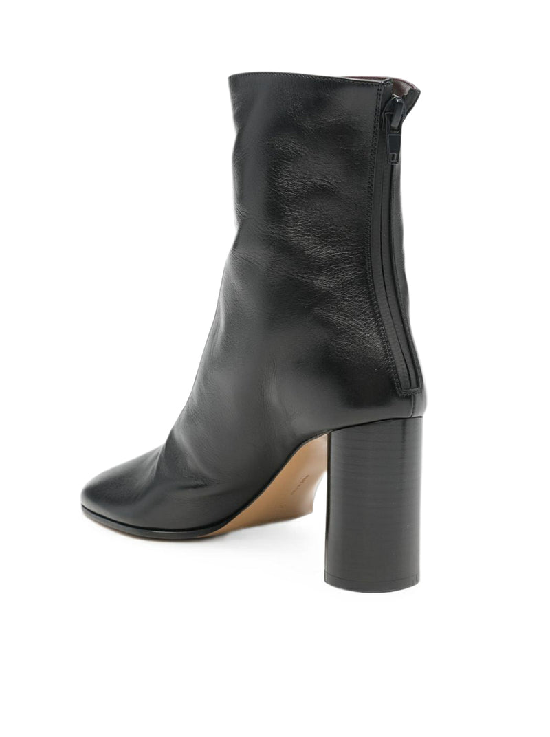 HEELED LEATHER ANKLE BOOT