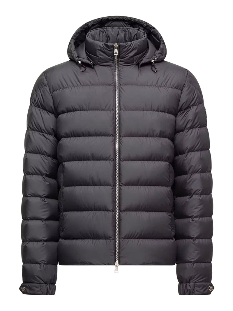 ARNEB SHORT HOODED DOWN JACKET
