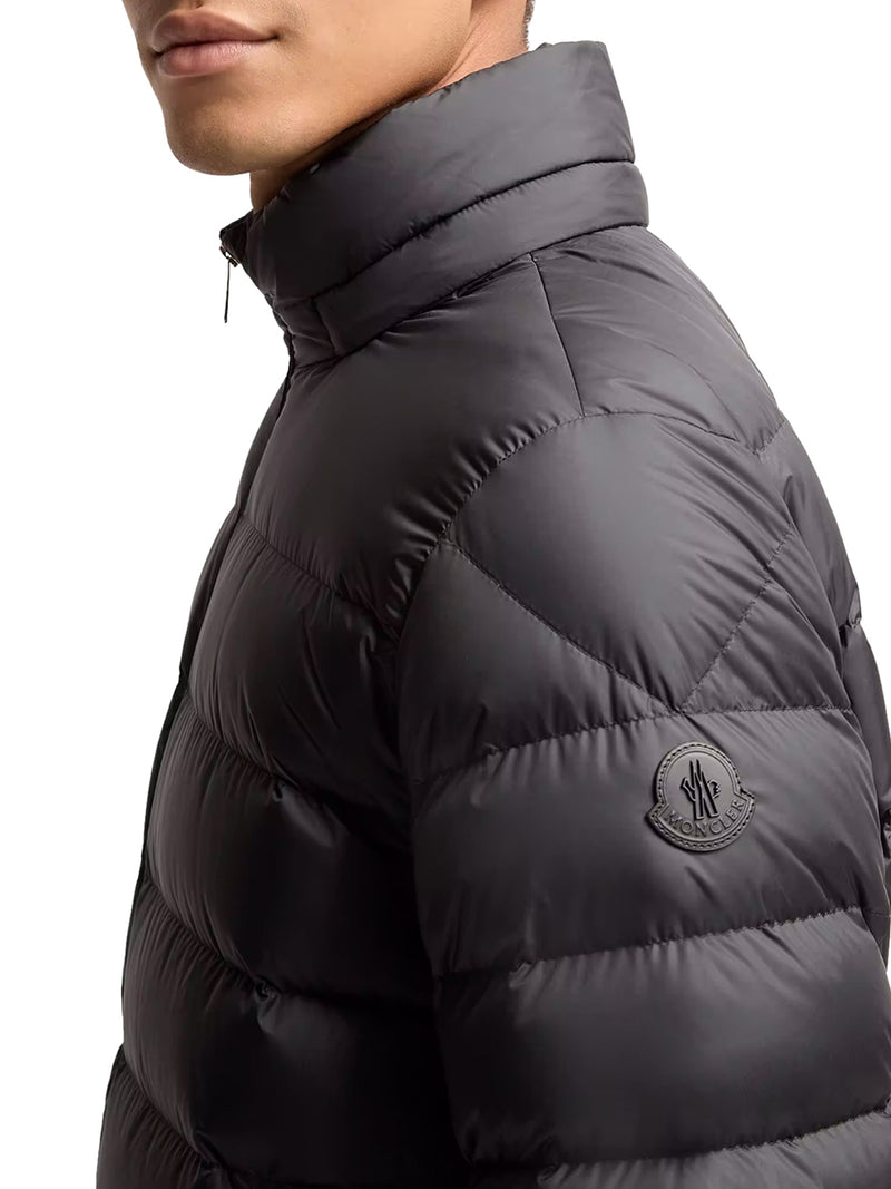 ARNEB SHORT HOODED DOWN JACKET