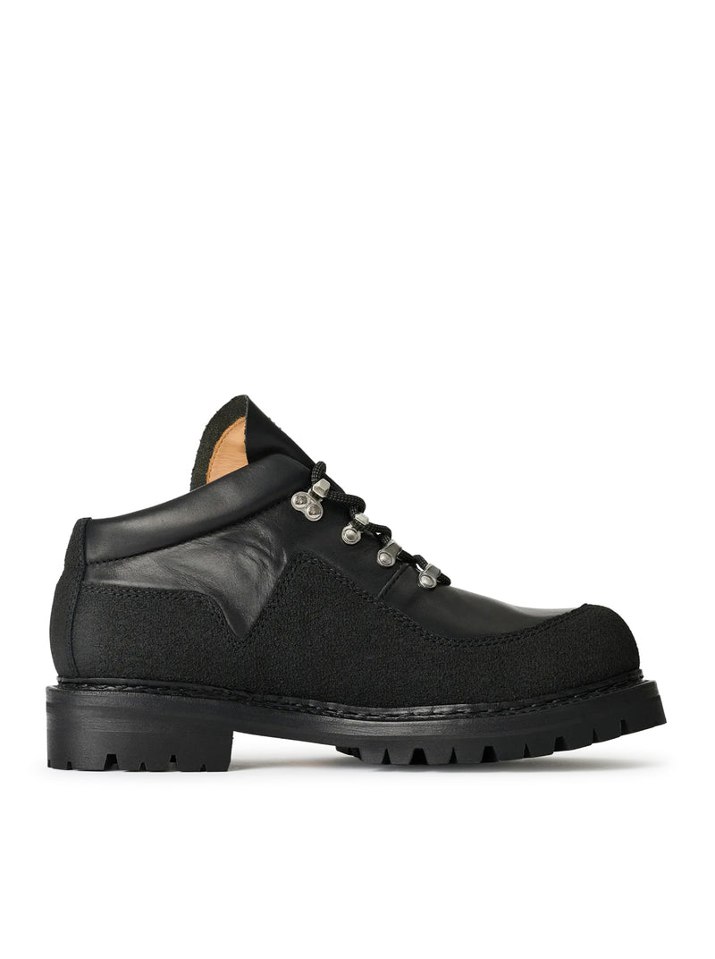 QUEST BOOT IN BLACK COWHIDE LEATHER