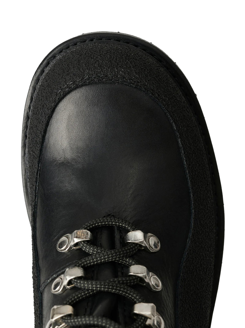 QUEST BOOT IN BLACK COWHIDE LEATHER
