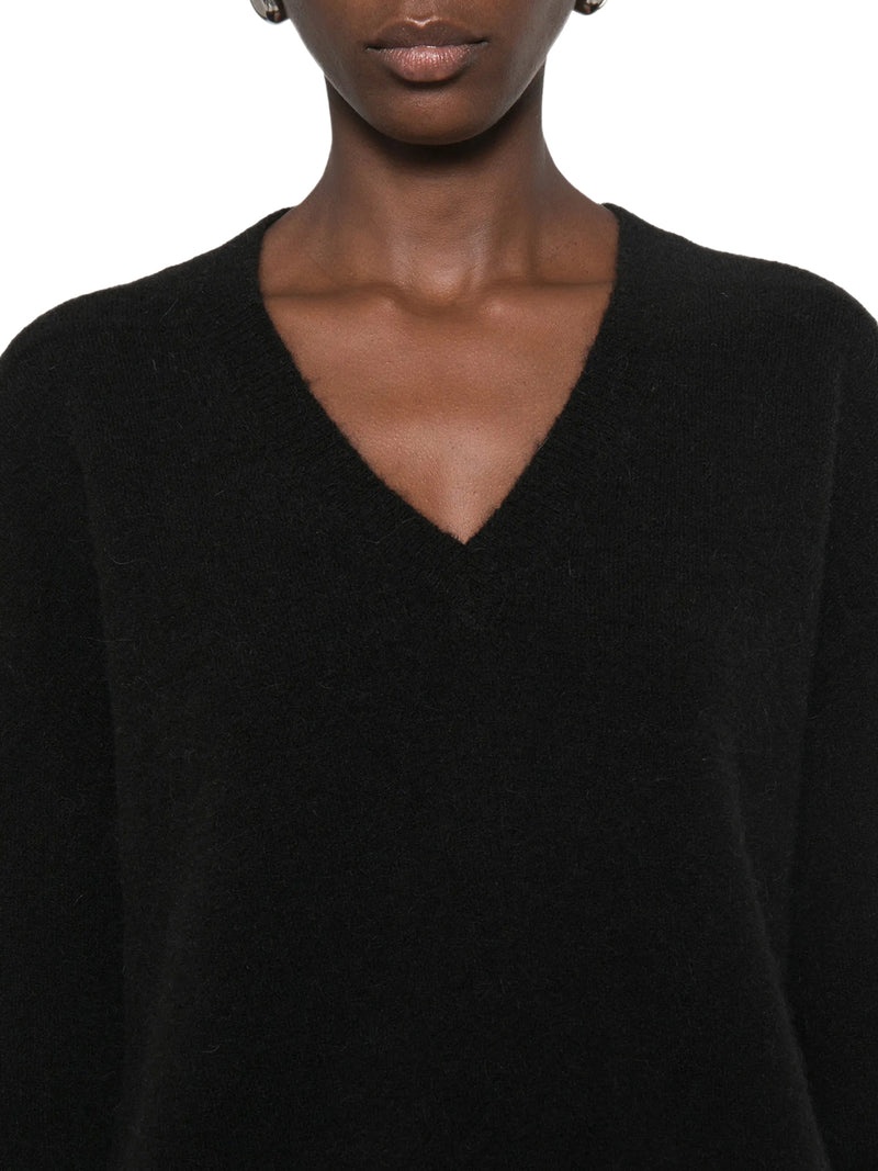 V-NECK LONG-SLEEVE SWEATER