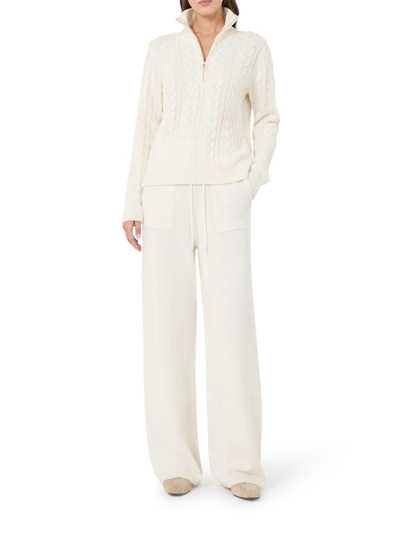 CABLE KNIT CASHMERE YARN SWEATER