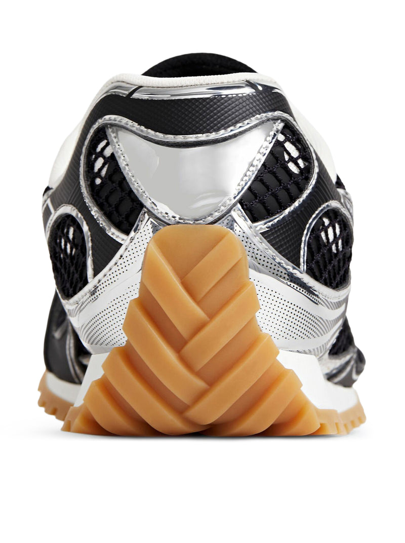 SNEAKER ORBIT
