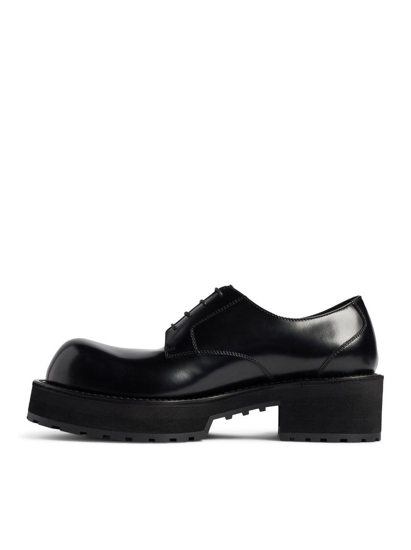 VENOM DERBY IN BLACK CALFSKIN