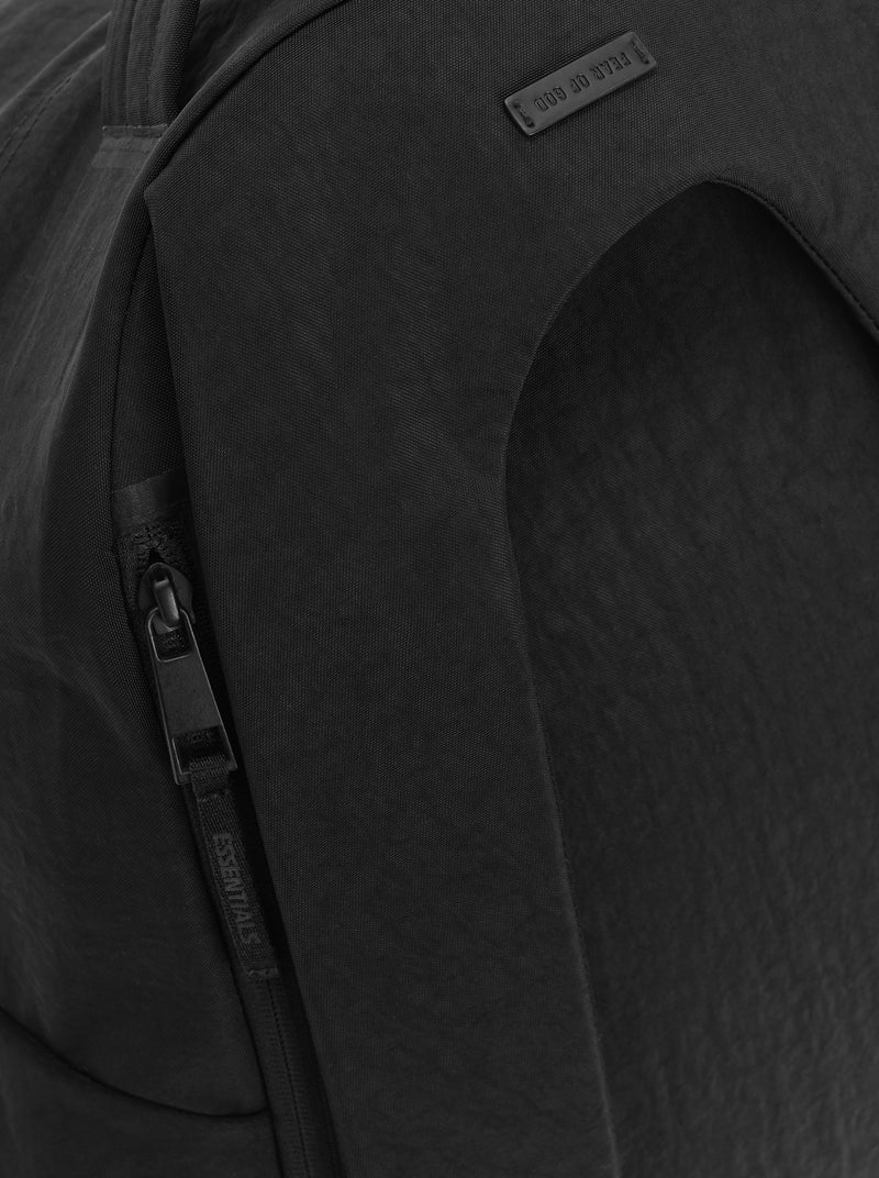ESSENTIALS BACKPACK