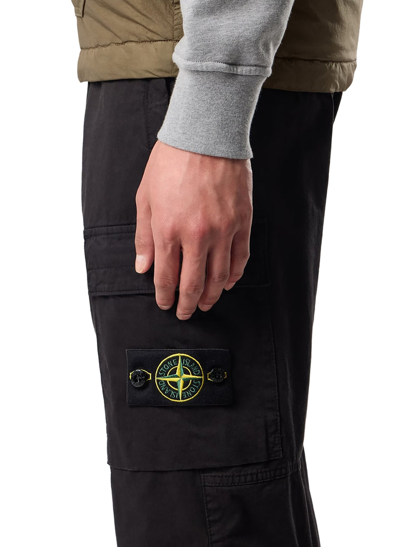 REGULAR TAPERED FIT JOGGER TROUSERS WITH AN ELASTICATED WAIST