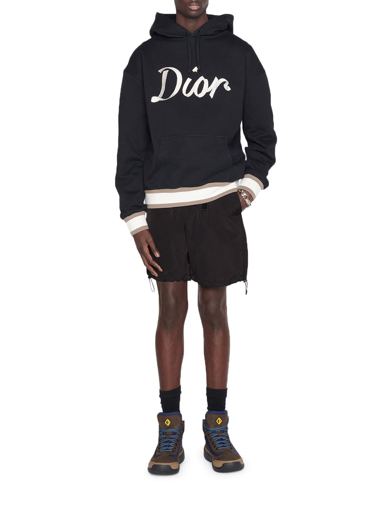 OVERSIZED HOODED SWEATSHIRT