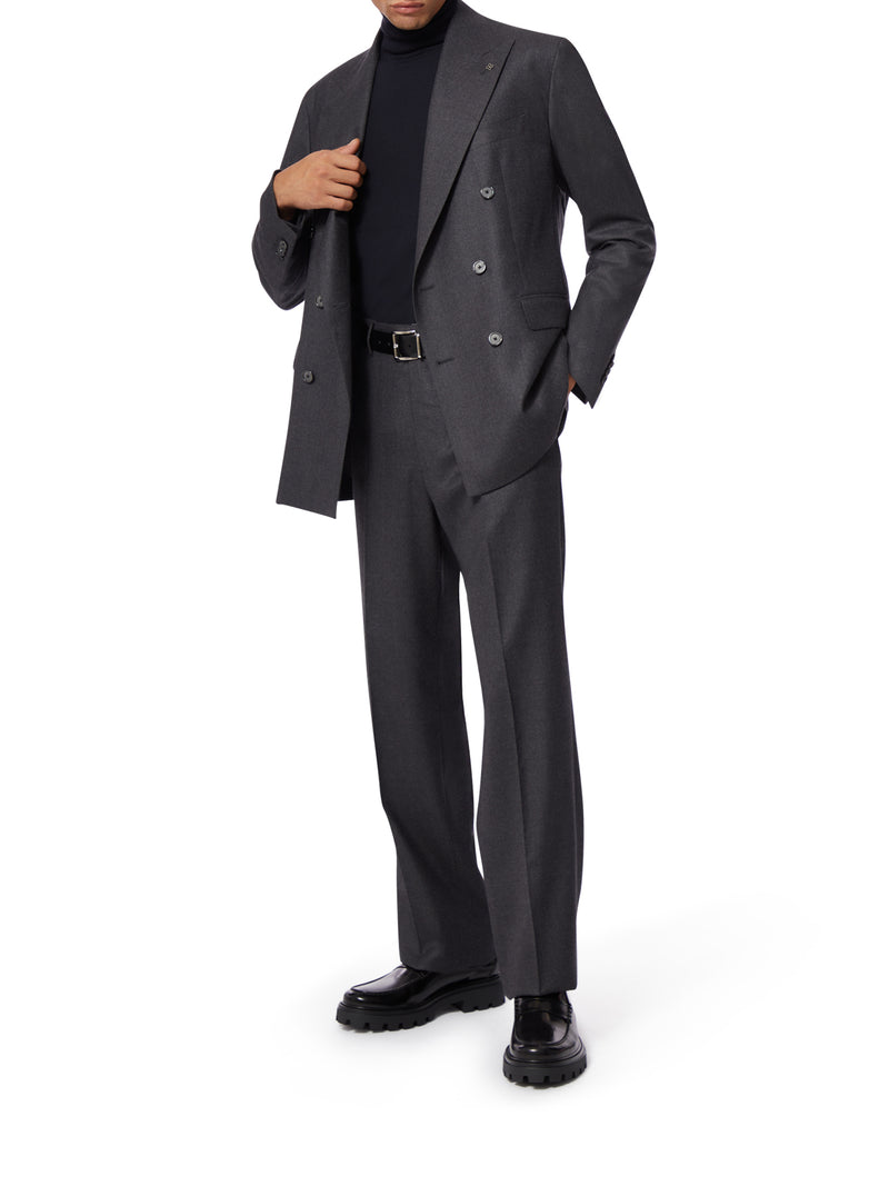 TAILORED WOOL SUIT
