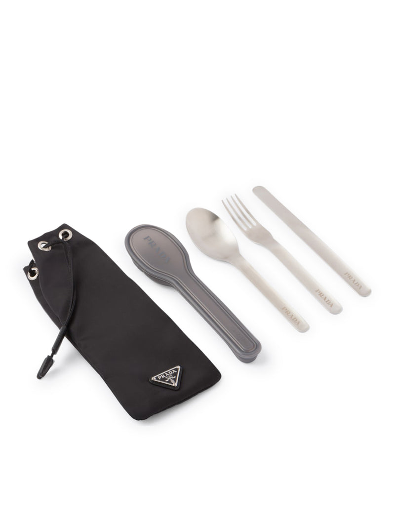 Stainless steel cutlery set