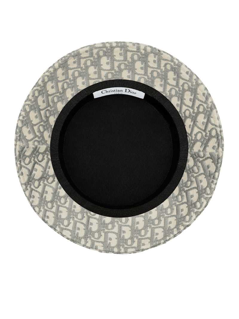 D-OBLIQUE SMALL BRIM BUCKET HAT