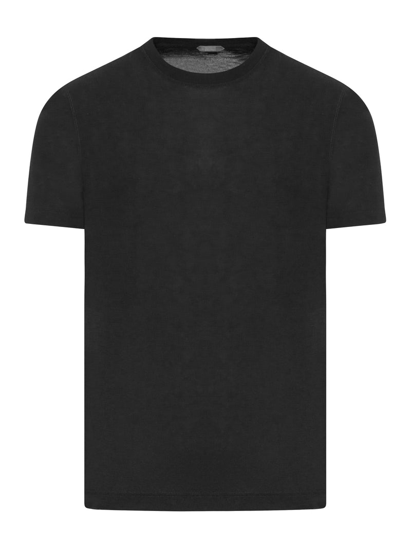 basic short-sleeved T-shirt
