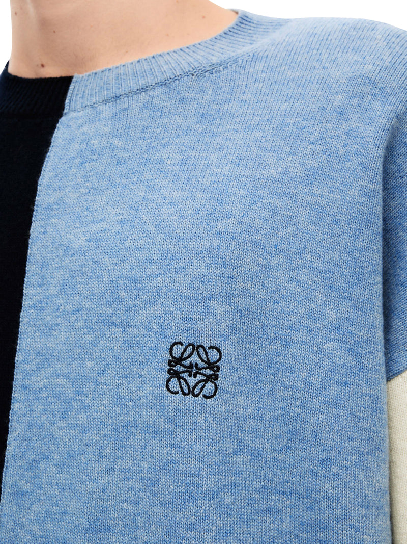 Asymmetric sweater in wool