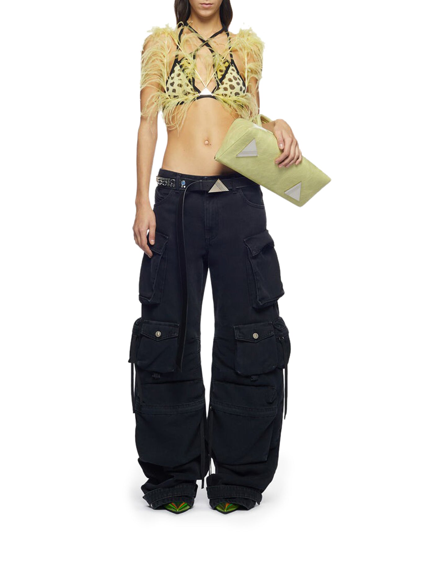 `Fern` cargo pant in black denim with multipockets and wide leg cut.