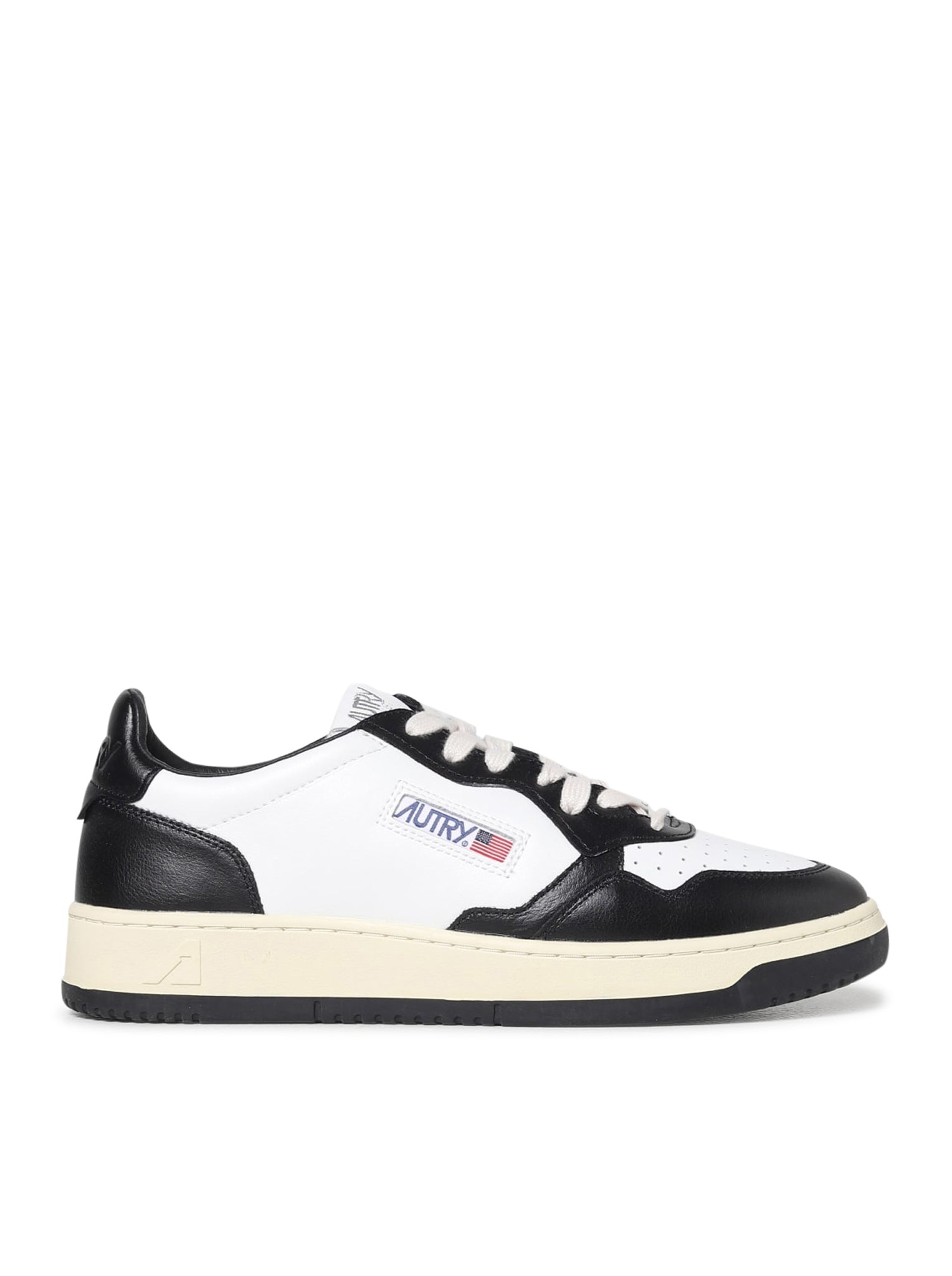MEDALIST LOW SNEAKERS IN WHITE BLACK LEATHER