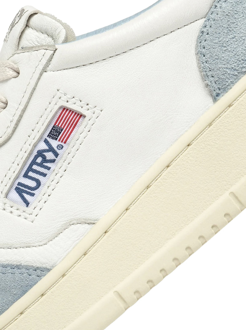 MEDALIST LOW SNEAKERS IN WHITE GOAT LEATHER AND LIGHT BLUE SUEDE